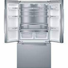 R&eacute;frig&eacute;rateur &agrave; Cong&eacute;lateur en Bas Profondeur de Comptoir 36" / 21 pi&sup3; en Acier inoxydable Bosch ( B36CT80SNS )