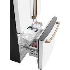 R&eacute;frig&eacute;rateur &agrave; Profondeur de Comptoir de 18,6 pi&sup3; / 33" Blanc Mat & Bronze Bross&eacute; Caf&eacute; ( CWE19SP4NW2 )