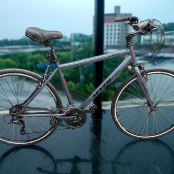 V&eacute;lo Hybride pour Homme Roue de 27" / Cadre de 19" / 21 Vitesses *PRODUIT NEUF* Liberty Seven Peaks ( DO-0804G-G3(19) )