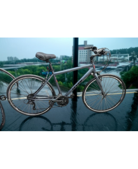 Vélo Hybride pour Homme Roue de 27" / Cadre de 19" / 21 Vitesses *PRODUIT NEUF* Liberty Seven Peaks ( DO-0804G-G3(19) )