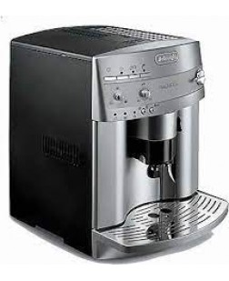 Machine à Café à Espresso et à Cappuccino Magnifica Delonghi ( ESAM3300-X )