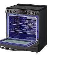 Cuisini&egrave;re &Eacute;lectrique Intelligente avec Air Fry en Acier Inoxydable Noir *PRODUIT NEUF* LG ( LREL6337D )