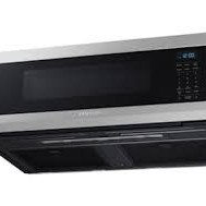 Four &agrave; Micro-Ondes &agrave; Hotte Int&eacute;gr&eacute;e "Profil Bas" de 1,1 pi&sup3; / 400 CFM en Acier Inoxydable Samsung ( ME11A7510DS )