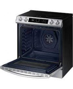 Cuisinière à Induction Encastrable Four à Convection de 6,3 pi³ / 30" en Acier Inoxydable Samsung ( NE63T8911SS )