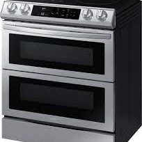 Cuisini&egrave;re &agrave; Induction &agrave; 5 br&ucirc;leurs avec Air Fry Flex Duo Encastrable de 30 po / 6,3 pi&sup3; en Acier Inoxydable Samsung ( NE63T8951SS )