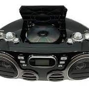 Boombox Portable Bluetooth CD avec AM/FM Radio en Noir Proscan ( PRCD682BT )