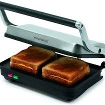 Grill &agrave; Sandwich &Eacute;lectrique en Acier Inoxydable avec Couvercle &agrave; Charni&egrave;re Flottante Salton *PRODUIT NEUF* ( TSG710 )