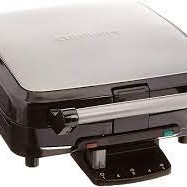 Gaufrier Belge &agrave; 4 moules Cuisinart ( WAF-150C )
